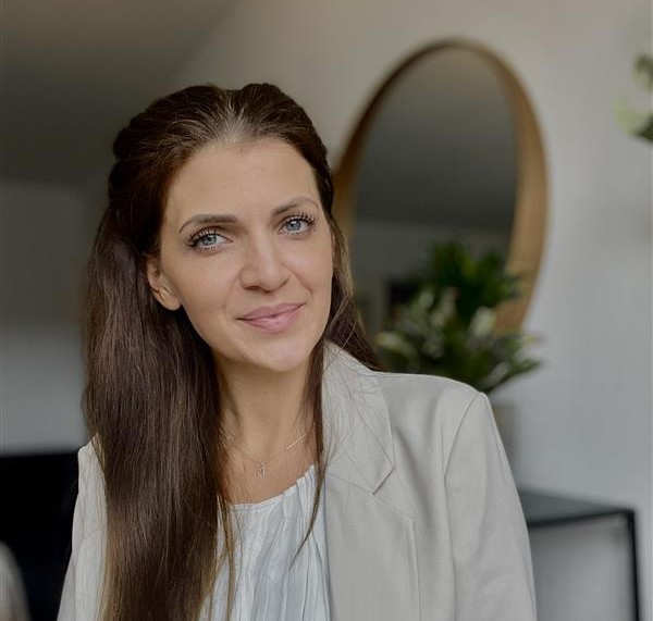 Anika Specht